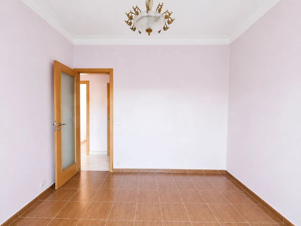 Apartamento T2 para Venda em Venteira Foto 15