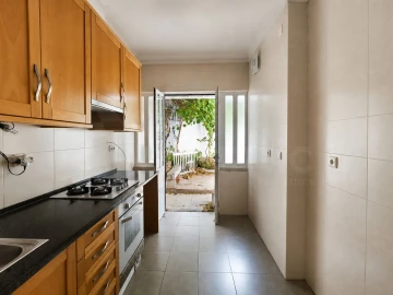 Apartamento T2 para Venda em Venteira
