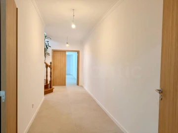 Apartamento T3 para Venda em Casal de Cambra