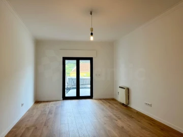 Apartamento T3 para Venda em Casal de Cambra