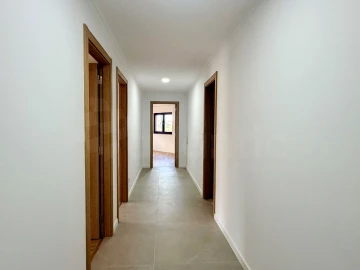 Apartamento T3 para Venda em Casal de Cambra