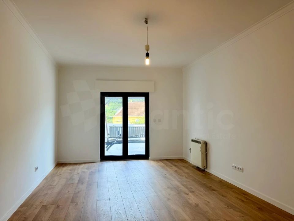Apartamento T3 para Venda em Casal de Cambra Foto 16