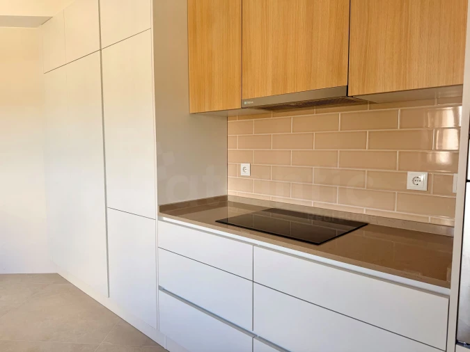 Apartamento T3 para Venda em Casal de Cambra Foto 2