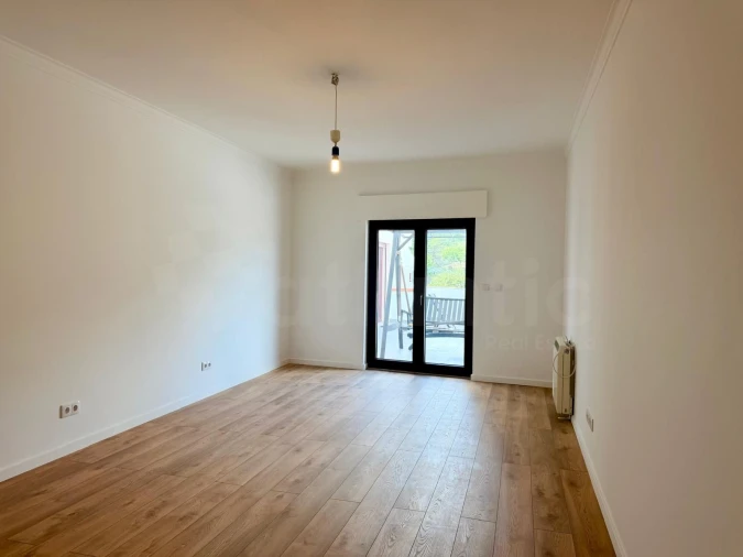 Apartamento T3 para Venda em Casal de Cambra Foto 20