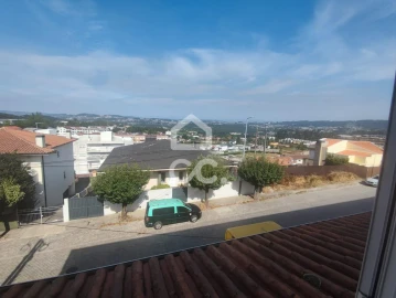 Moradia T3 para Venda em Cristelos, Boim e Ordem