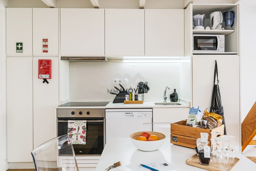 Apartamento T2 para Venda em Cedofeita, Santo Ildefonso, Sé, Miragaia, São Nicolau e Vitória Foto 3