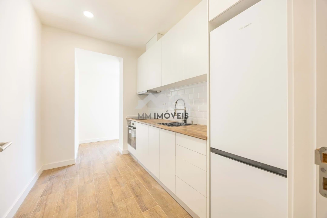 Apartamento T3 para Arrendamento em Santa Marinha e São Pedro da Afurada Foto 7