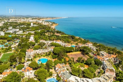 Moradia T3 para Venda em Albufeira e Olhos de Água