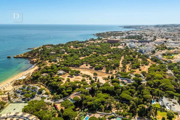 Moradia T3 para Venda em Albufeira e Olhos de Água Foto 38