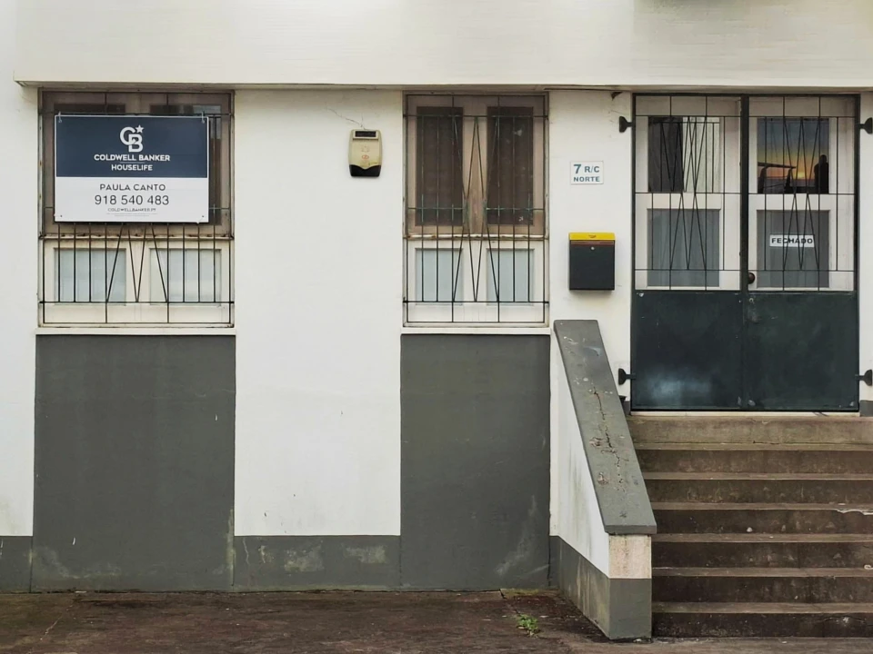 Negócio para Venda em Ponta Delgada (São José) Foto 5