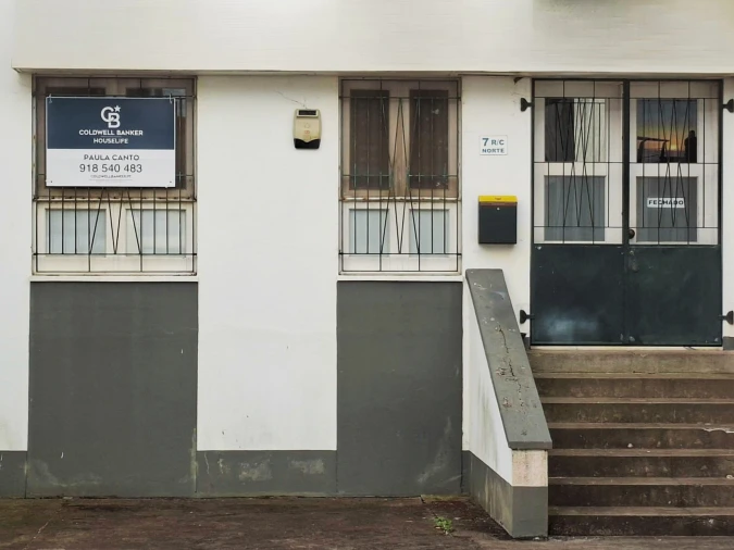 Negócio para Venda em Ponta Delgada (São José) Foto 5