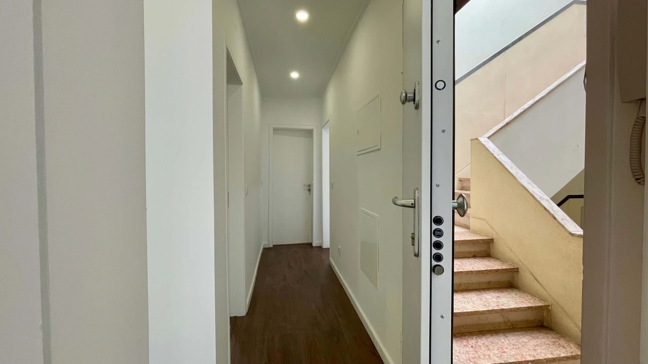 Apartamento T2 para Arrendamento em Almada, Cova da Piedade, Pragal e Cacilhas Foto 16
