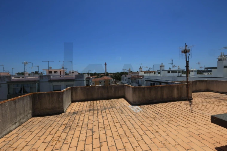 Apartamento T2 para Venda em Vila Real de Santo Antonio Foto 28