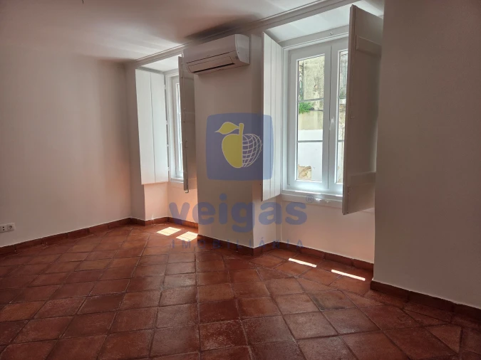 Apartamento T2 para Venda em Misericórdia Foto 2