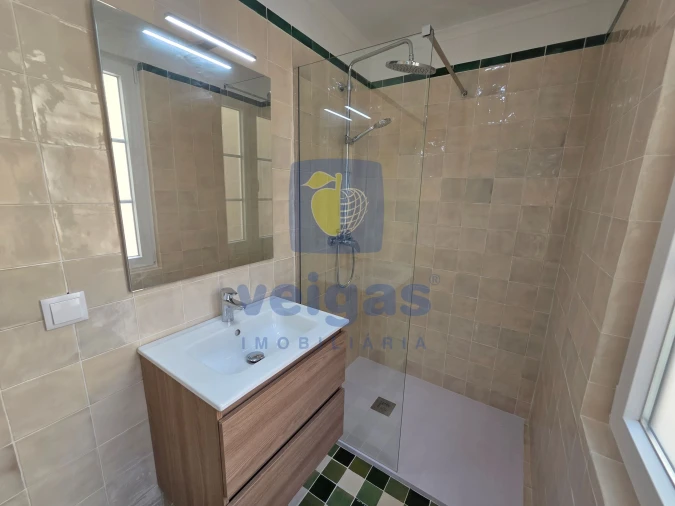 Apartamento T2 para Venda em Misericórdia Foto 25