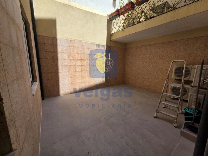 Apartamento T2 para Venda em Misericórdia Foto 50
