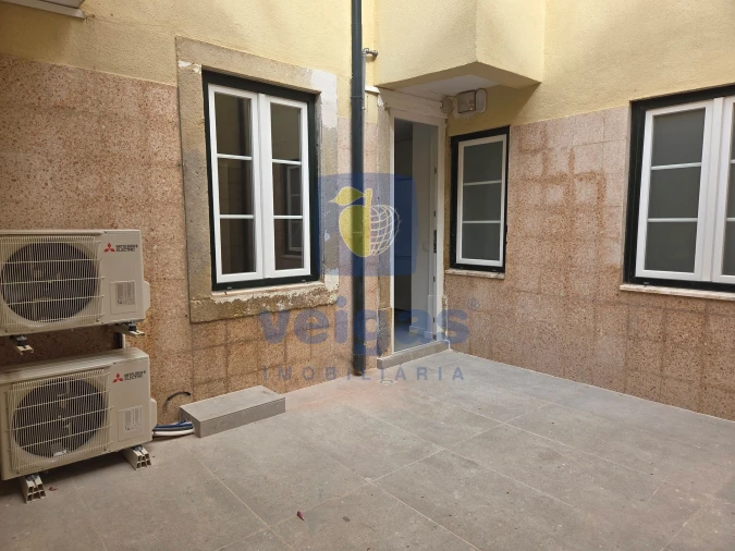 Apartamento T2 para Venda em Misericórdia Foto 51