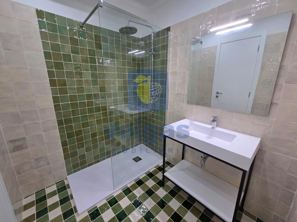 Apartamento T2 para Venda em Misericórdia Foto 37