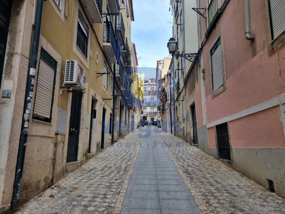 Apartamento T2 para Venda em Misericórdia Foto 59
