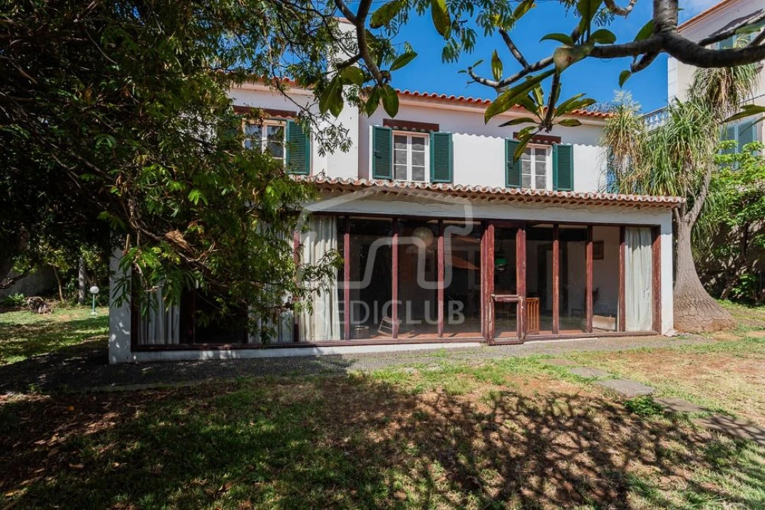 Moradia T4 para Venda em Funchal (São Pedro) Foto 4