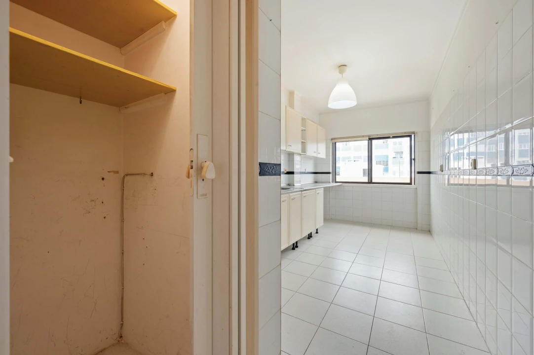 Apartamento T2 para Venda em Oeiras e São Julião da Barra, Paço de Arcos e Caxias Foto 7