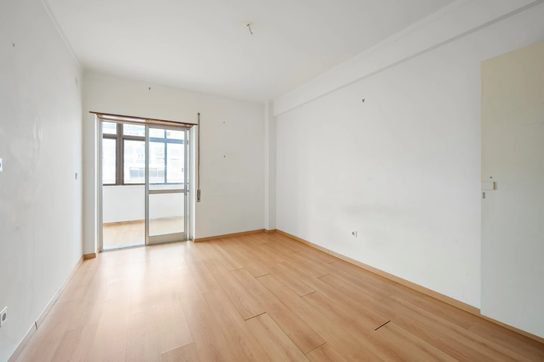 Apartamento T2 para Venda em Oeiras e São Julião da Barra, Paço de Arcos e Caxias Foto 17