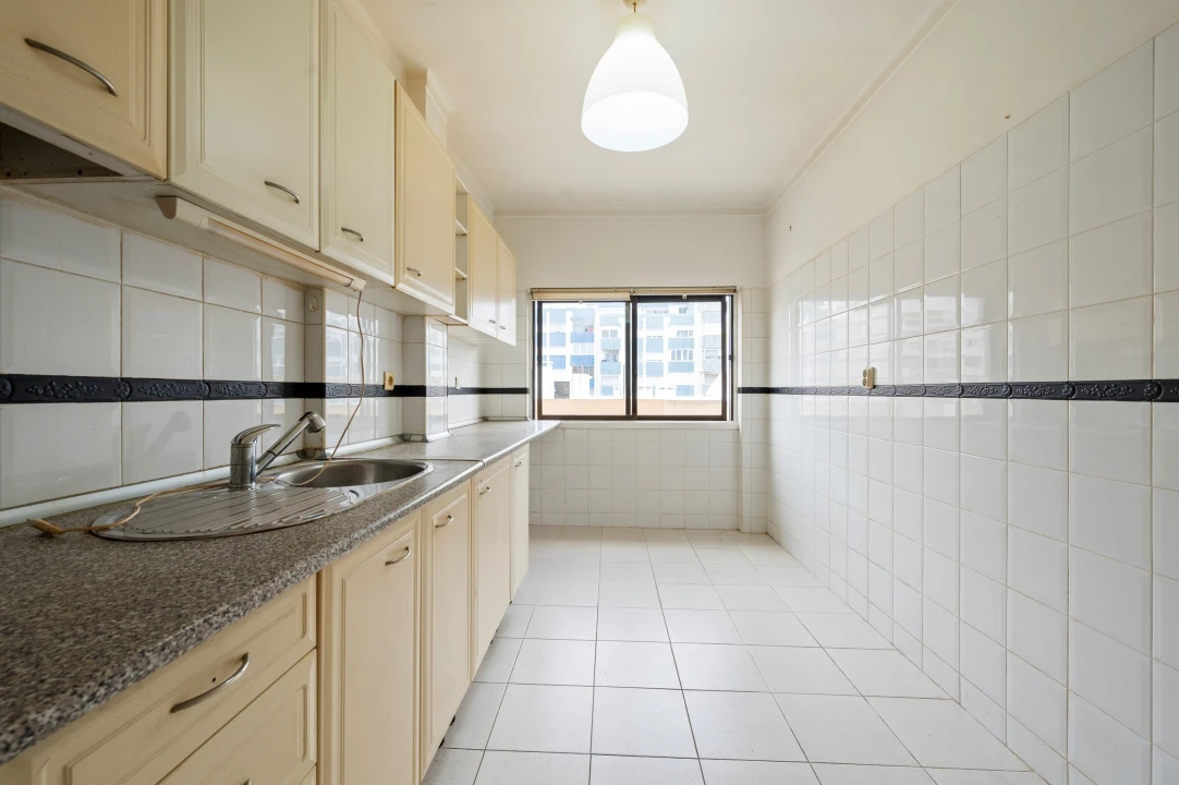 Apartamento T2 para Venda em Oeiras e São Julião da Barra, Paço de Arcos e Caxias Foto 9