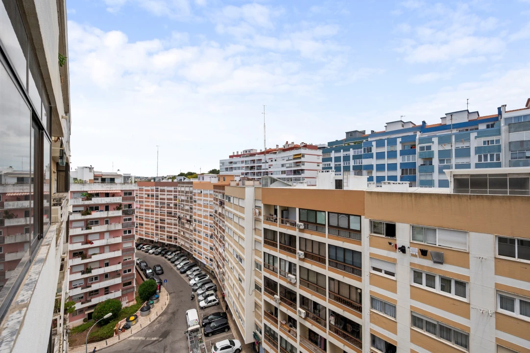 Apartamento T2 para Venda em Oeiras e São Julião da Barra, Paço de Arcos e Caxias Foto 21