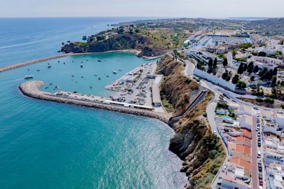 Moradia T3 para Venda em Albufeira e Olhos de Água