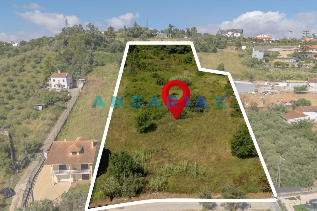 Terreno para Venda em Leiria, Pousos, Barreira e Cortes Foto 1