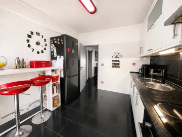 Apartamento T2 para Venda em Corroios