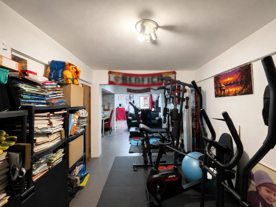 Apartamento T2 para Venda em Corroios Foto 21