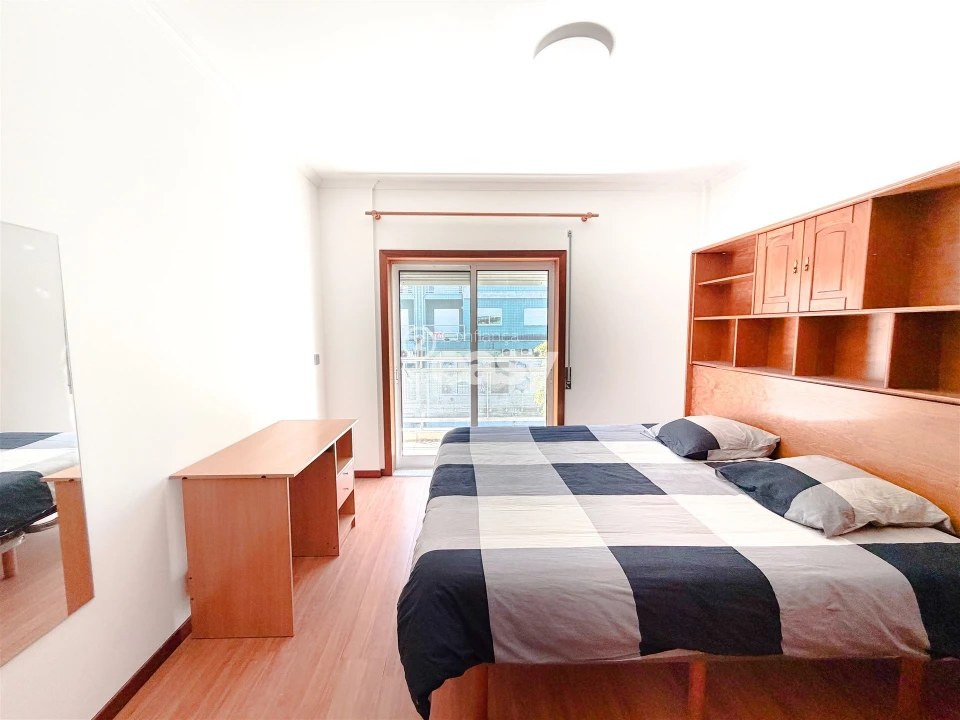 Apartamento T2 para Venda em Nogueiró e Tenões Foto 58