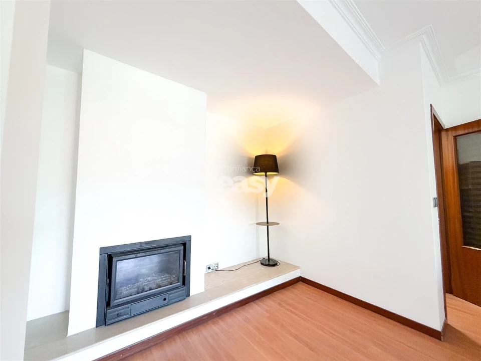 Apartamento T2 para Venda em Nogueiró e Tenões Foto 18