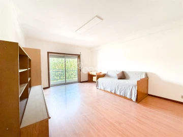 Apartamento T2 para Venda em Nogueiró e Tenões