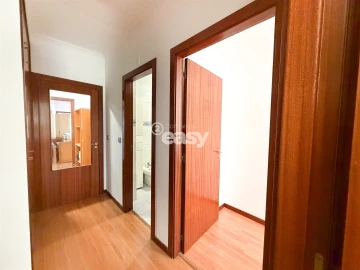 Apartamento T2 para Venda em Nogueiró e Tenões