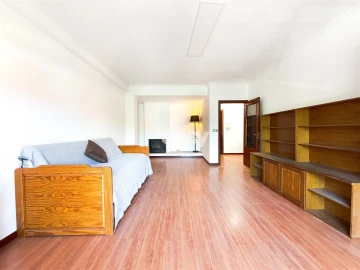 Apartamento T2 para Venda em Nogueiró e Tenões