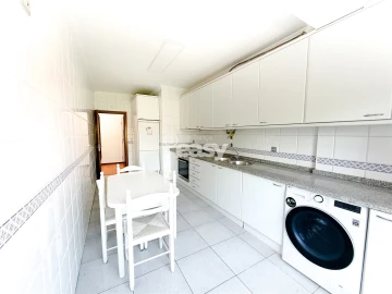 Apartamento T2 para Venda em Nogueiró e Tenões