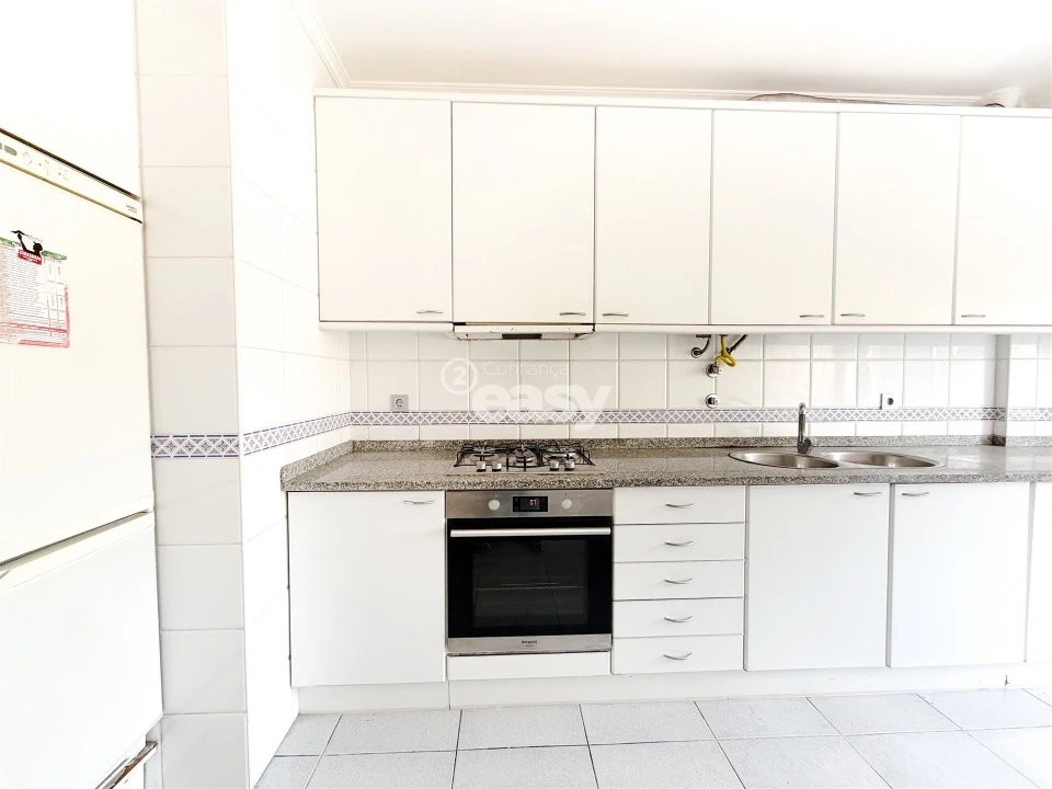 Apartamento T2 para Venda em Nogueiró e Tenões Foto 6