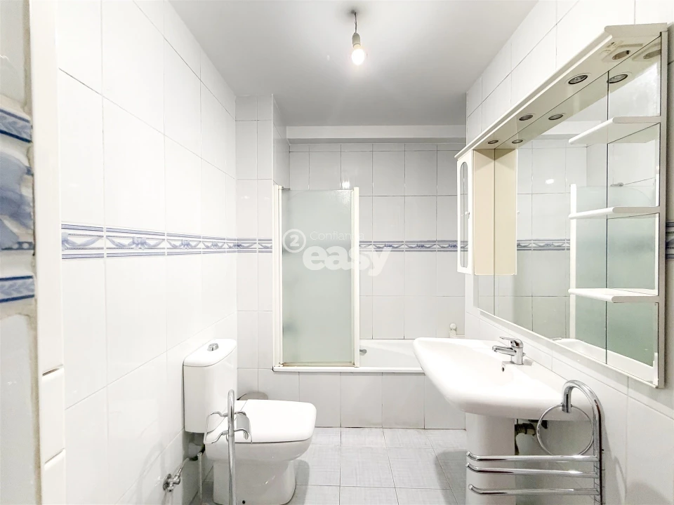 Apartamento T2 para Venda em Nogueiró e Tenões Foto 96