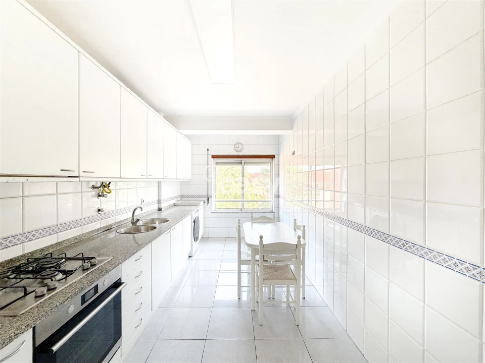 Apartamento T2 para Venda em Nogueiró e Tenões Foto 1