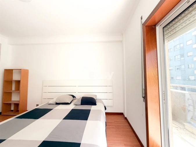 Apartamento T2 para Venda em Nogueiró e Tenões Foto 92