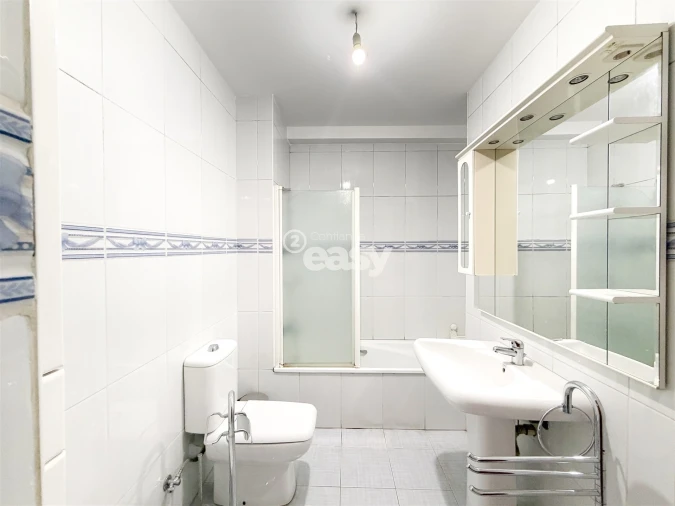 Apartamento T2 para Venda em Nogueiró e Tenões Foto 96