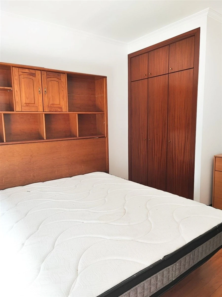 Apartamento T2 para Venda em Nogueiró e Tenões Foto 8