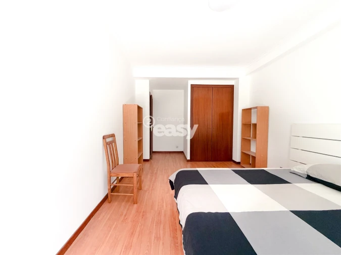 Apartamento T2 para Venda em Nogueiró e Tenões Foto 86