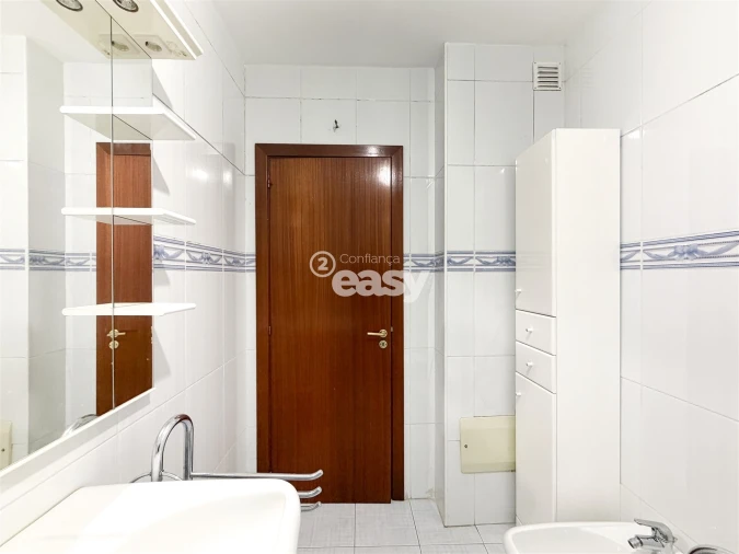 Apartamento T2 para Venda em Nogueiró e Tenões Foto 105