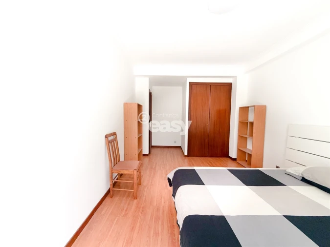 Apartamento T2 para Venda em Nogueiró e Tenões Foto 85