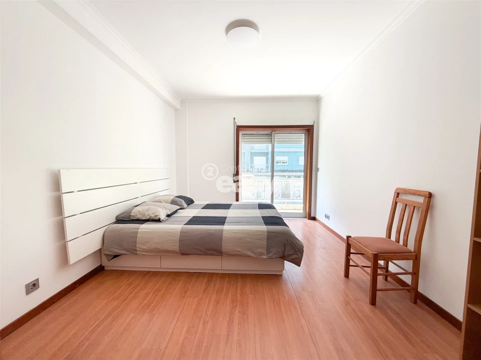Apartamento T2 para Venda em Nogueiró e Tenões Foto 75