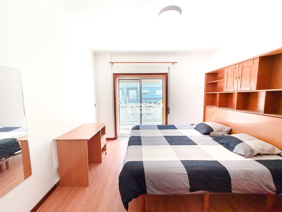 Apartamento T2 para Venda em Nogueiró e Tenões Foto 57
