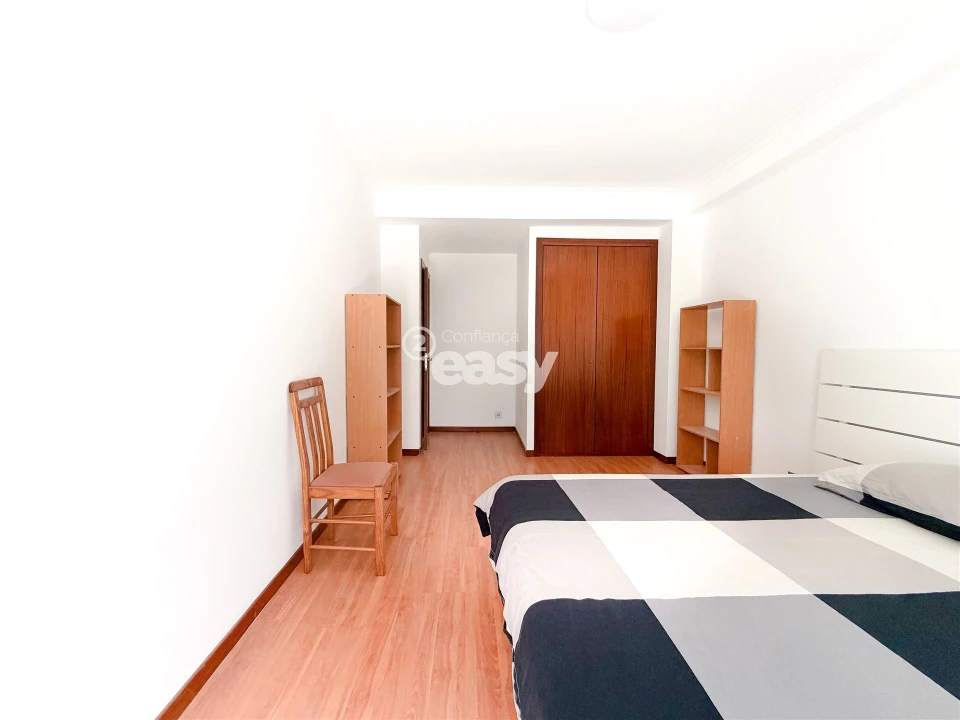 Apartamento T2 para Venda em Nogueiró e Tenões Foto 87